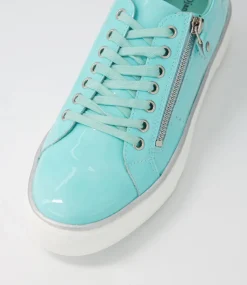 Froggy Light Aqua Patent Leather Sneakers
