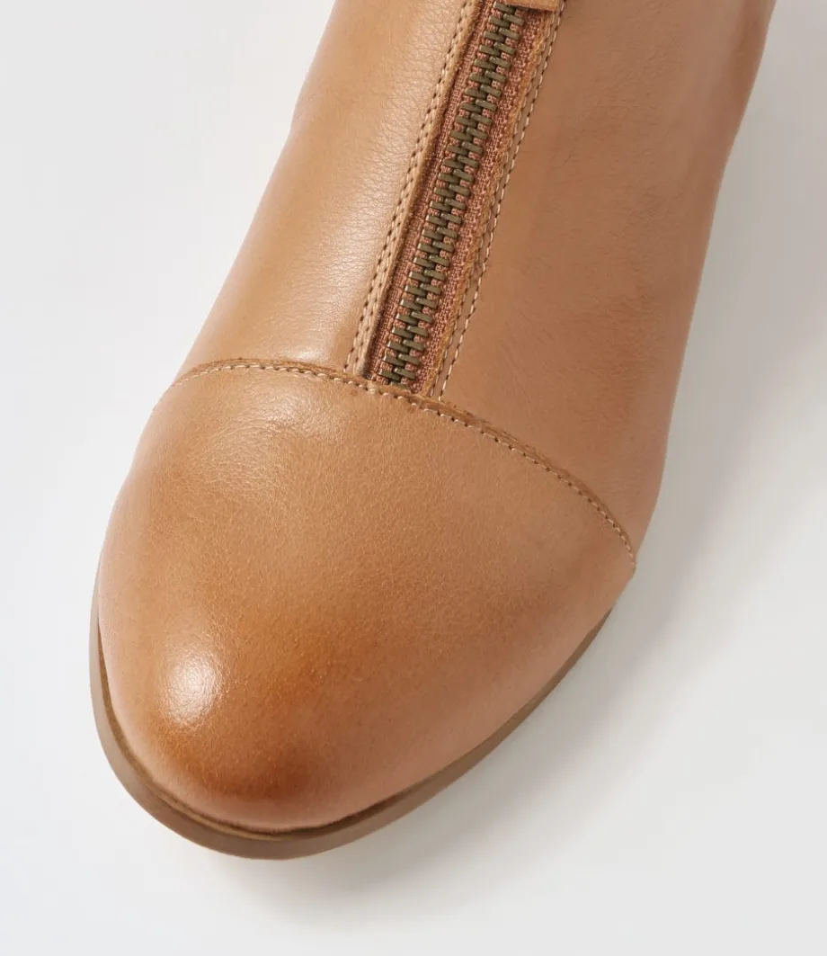 Funda Cognac Leather Ankle Boots
