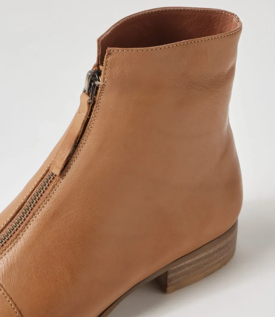 Funda Cognac Leather Ankle Boots