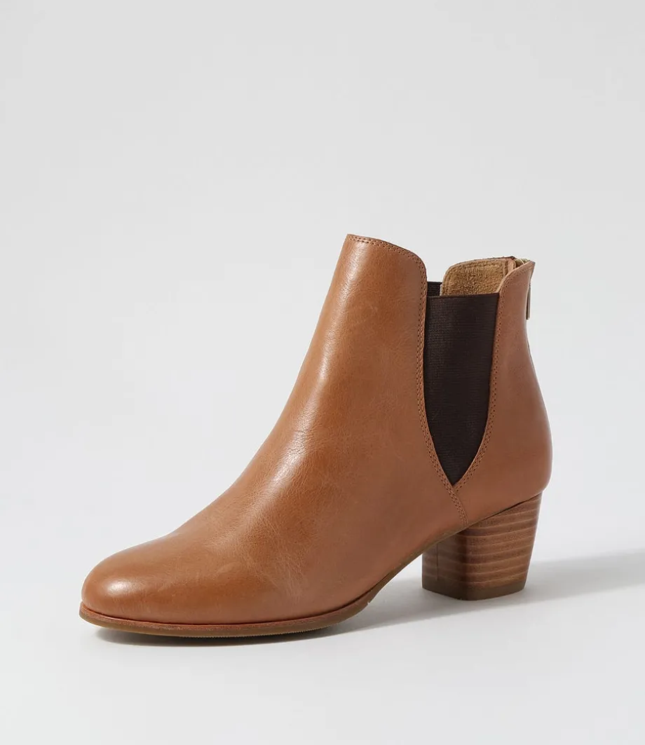 Gadore W Tan Leather Chelsea Boots