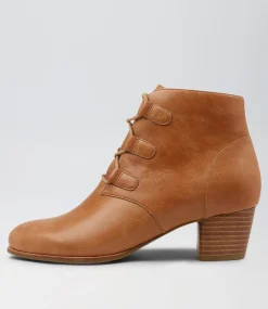 George W Tan Leather Lace Up Boots