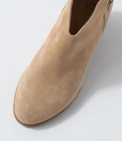 Govak W Latte Suede Ankle Boots