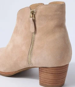 Govak W Latte Suede Ankle Boots