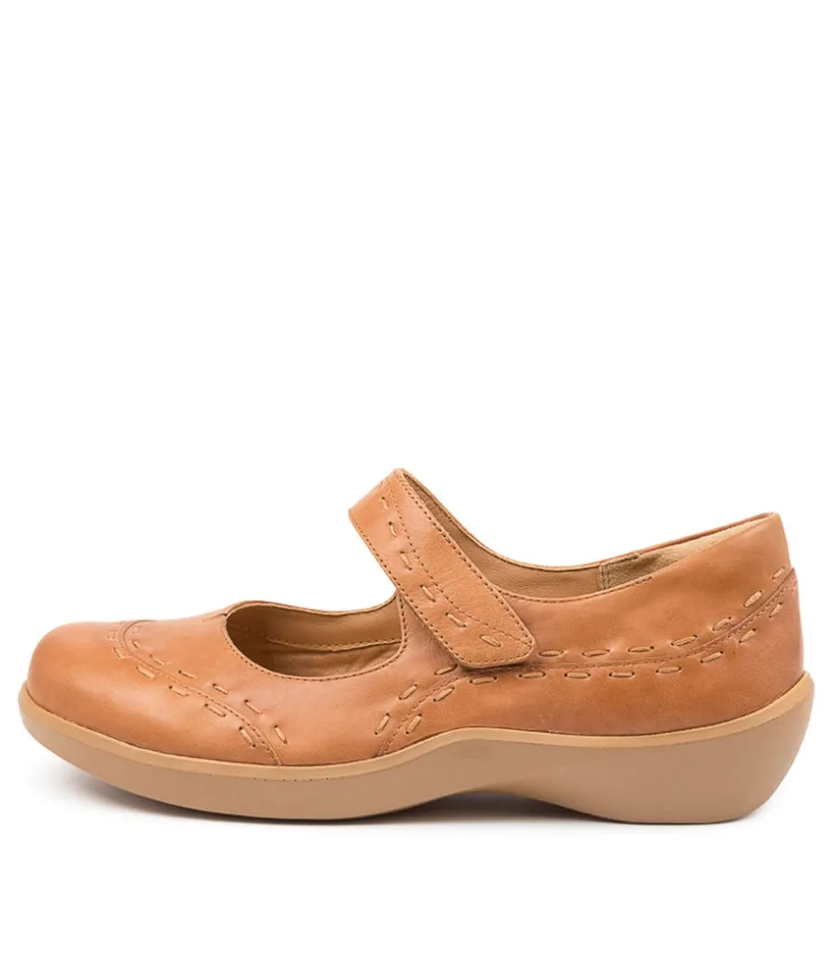 Gummibear W Tan Leather
