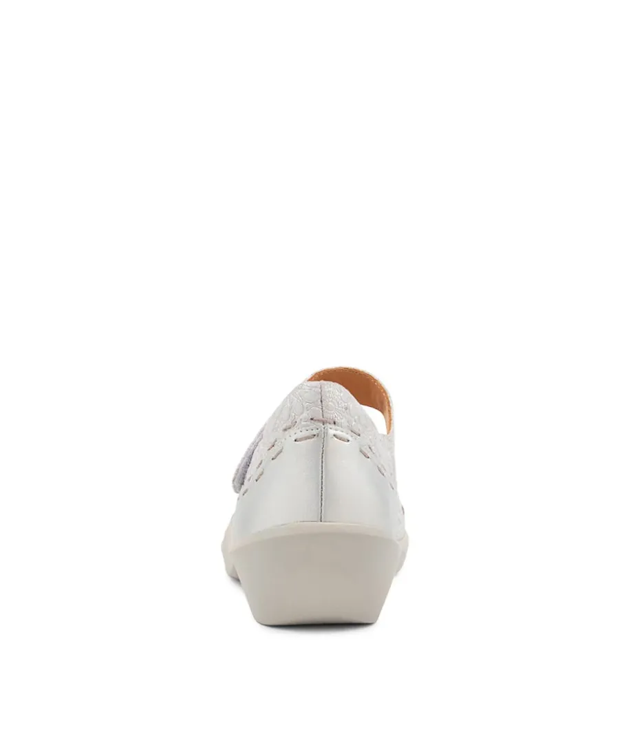 Gummibear Xw Silver Daisy Leather Flat Shoes