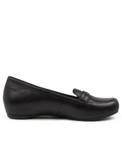 Hadi W Black Leather