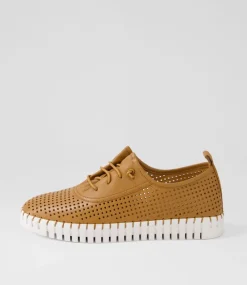 Haide Dark Tan White Leather Sneakers