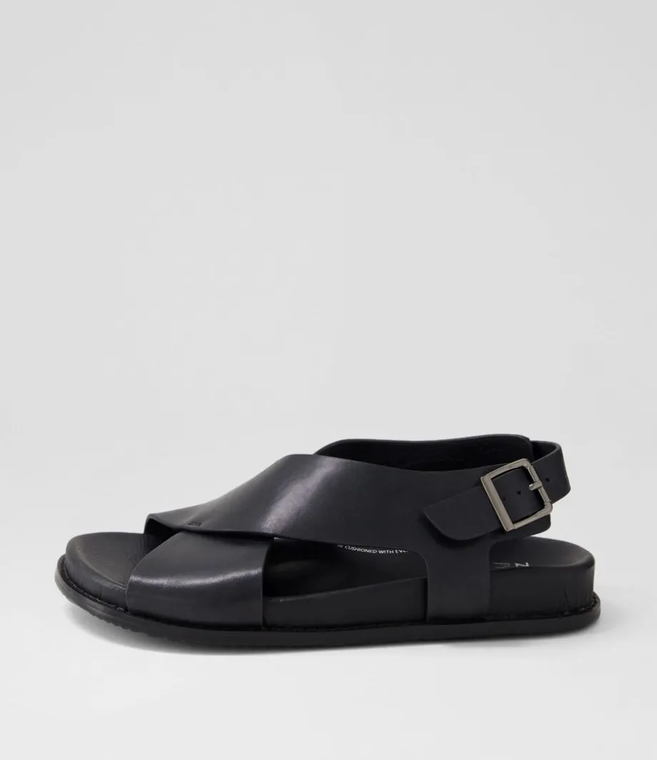 Hanako W Black Leather Sandals