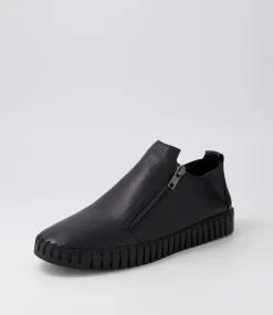Havika Black Leather Sneakers