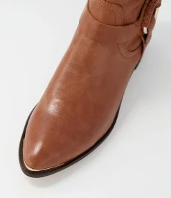 Hoyo Cognac Leather Ankle Boots