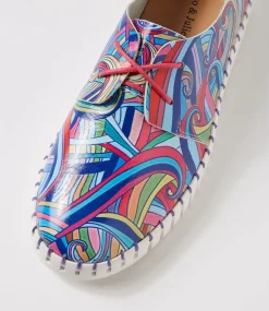 Huskies Blue Swirl Patent Leather Sneakers
