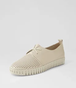 Huston Almond Leather Sneakers