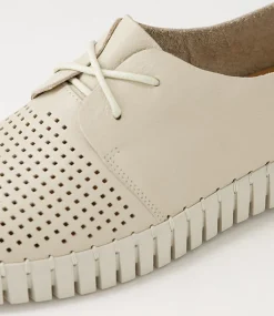 Huston Almond Leather Sneakers