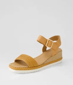 Imari Mandarin Weave Leather Sandals