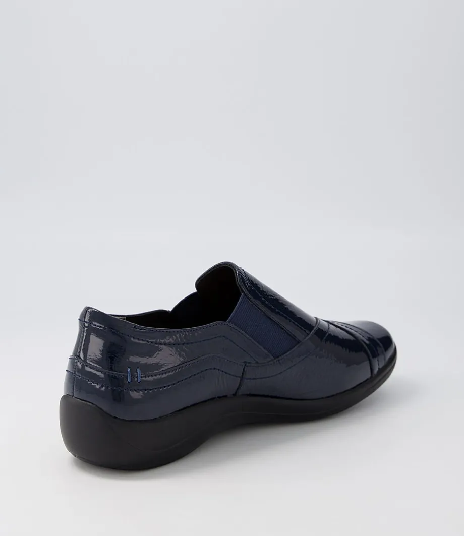 Java Xf Navy Patent Leather Flat Shoes