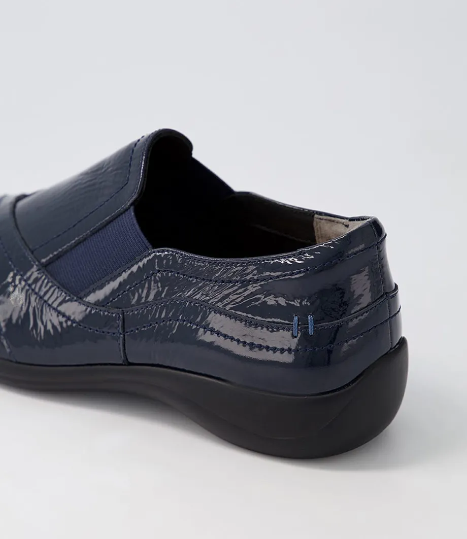 Java Xf Navy Patent Leather Flat Shoes