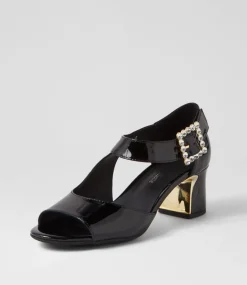 Juzy Black Patent Leather Sandals