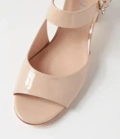 Juzy Cafe Patent Leather Sandals