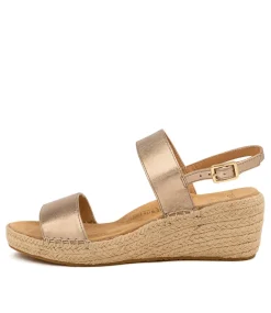 Kiarra Xw Champagne Leath