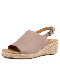 Kyrin Xw Taupe Leather Espadrilles