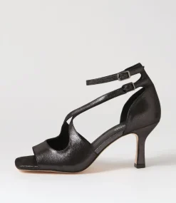 Lanyey Black Shimmer Leather Sandals