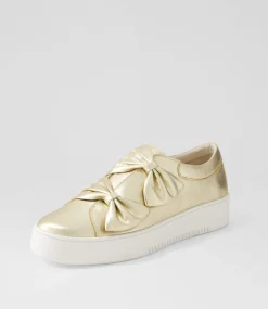 Loja Pale Gold Shine Leather Sneakers