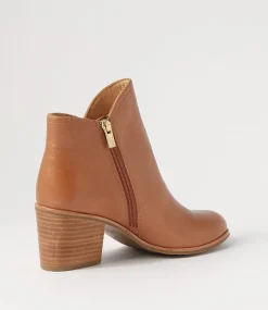 Luben W Tan Leather Ankle Boots
