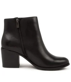 Luck W Black Leather