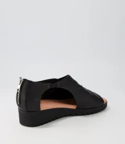 Macerio Black Leather Sandals Bs
