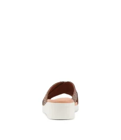 Manal Dark Tan Weave Slides