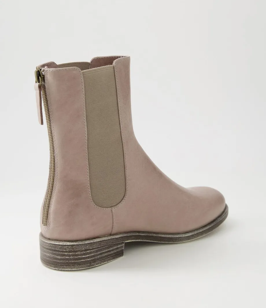 Martela Smoke Leather Chelsea Boots