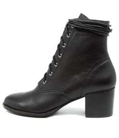 Matza Black-Black Heel