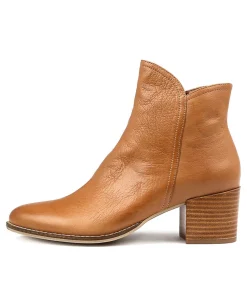 Mockas Dk Tan Leather