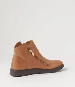 Mohme W Tan Leather Ankle Boots