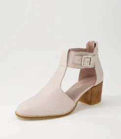 Murvin Pale Pink Leather Heels