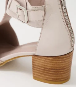 Murvin Pale Pink Leather Heels