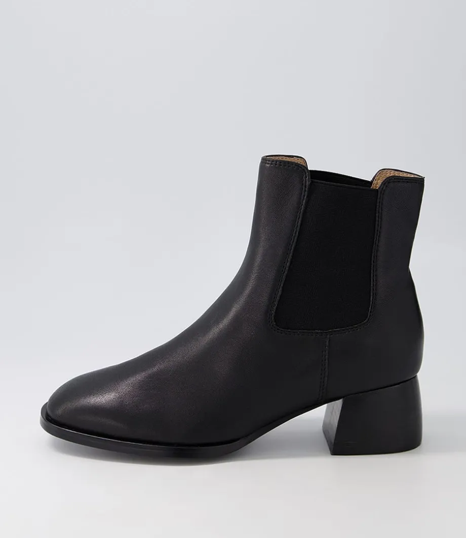 Noyce Black Leather Chelsea Boots