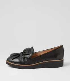 Oclem Black Leather