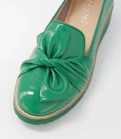 Oclem Dark Emerald Patent Leather Loafers