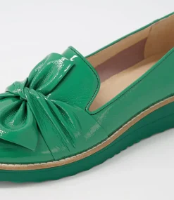 Oclem Dark Emerald Patent Leather Loafers