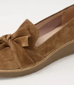 Oclem Light Choc Suede Loafers