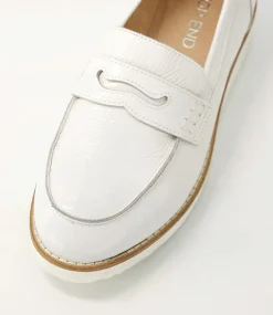 Oley White Patent Leather Flat Shoes