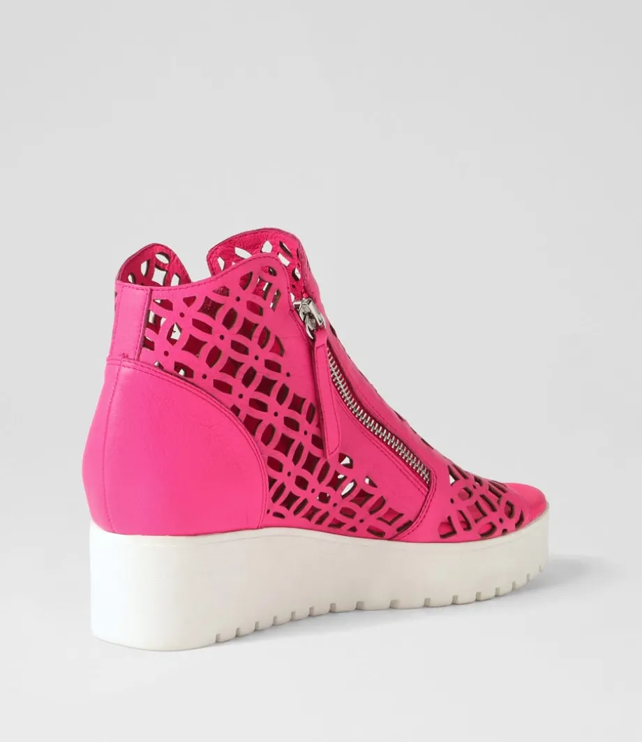 Olizzi Hot Pink White Leather Sandals