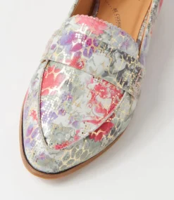 Oreta Xw Black Floral Leather Loafers