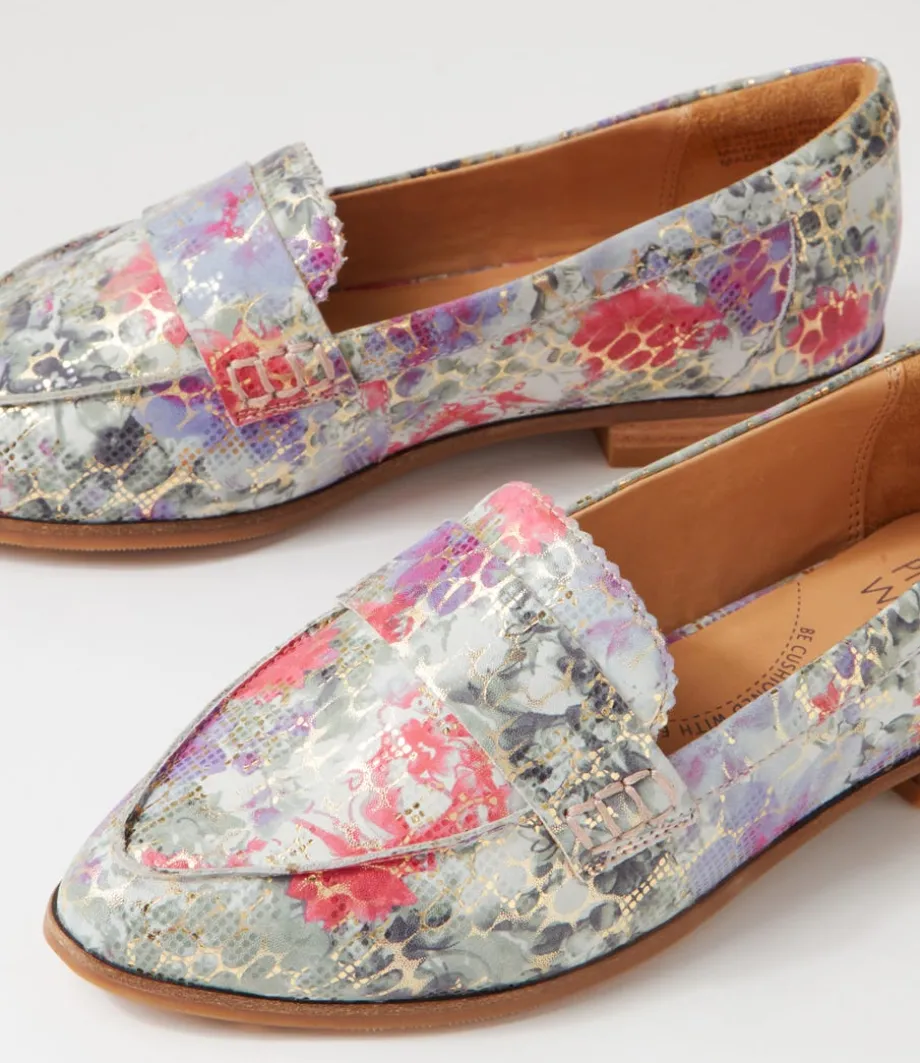 Oreta Xw Black Floral Leather Loafers