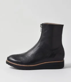 Oseda Black Leather Ankle Boots