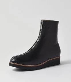 Oseda Black Leather Ankle Boots
