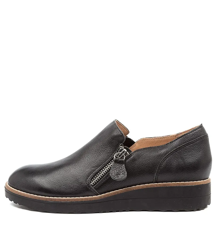 Otilia Black Leather