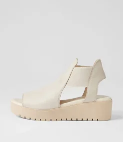 Ozie Almond Leather Sandals