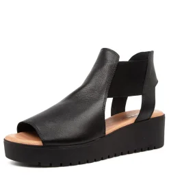 Ozie Black-Tan Leather